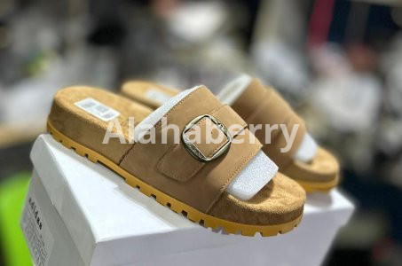 Men footwear