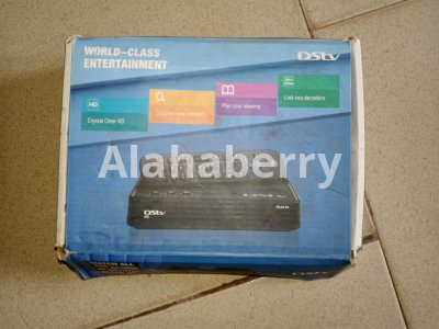 DSTV decoder