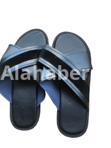 HappyFeet Mens Slipper Sz. 40