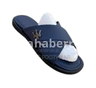 HappyFeet Mens Slipper Sz. 41