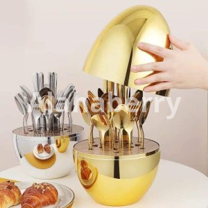 Egg shaped cutlery set